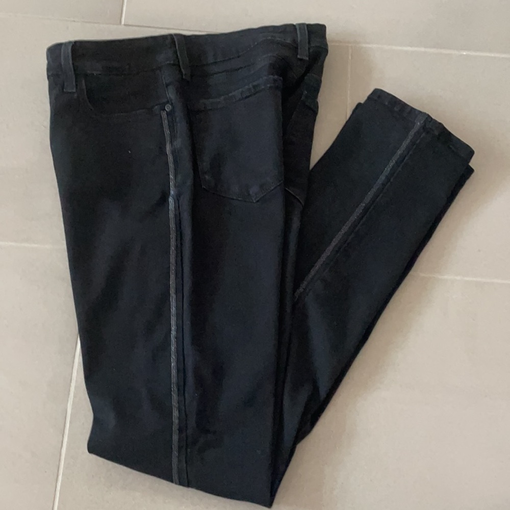 NYDJ black pants/jeans w sequin stripes on sides